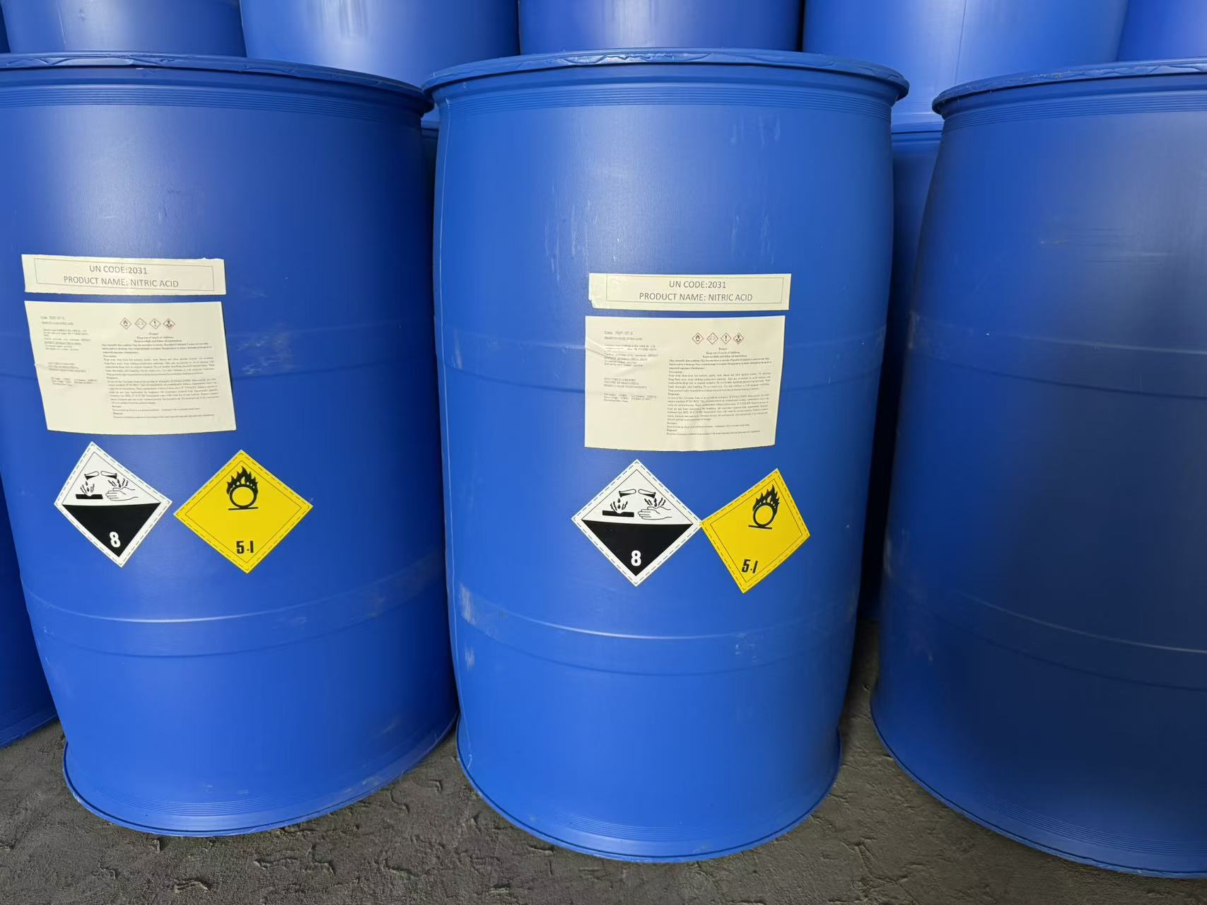 Solution Industrial Grade Raw Materials Nitric Acid 60% & 68%