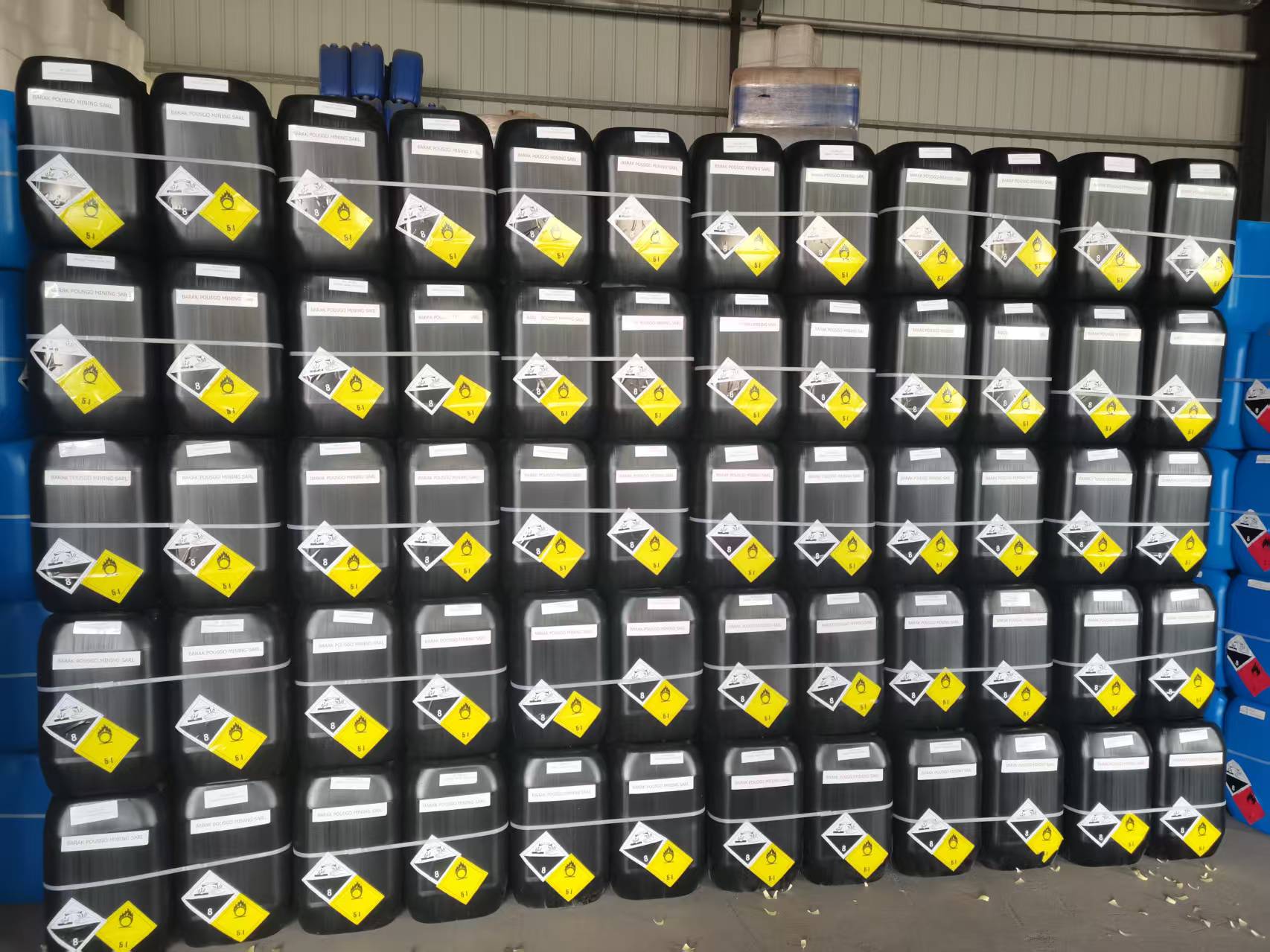 Liquid Industrial Grade Intermediate Nitric Acid